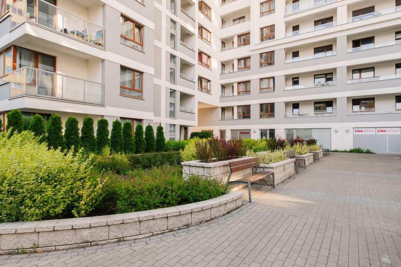 Stare Bielany 2-Bedroom Apartment Warszawa Eksteriør billede